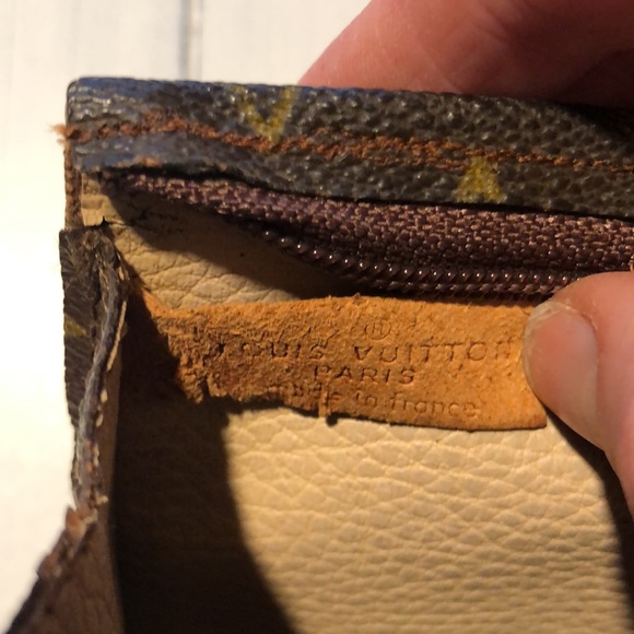 Louis Vuitton Toiletry 19 (zipper replaced) - Picture 11 of 14